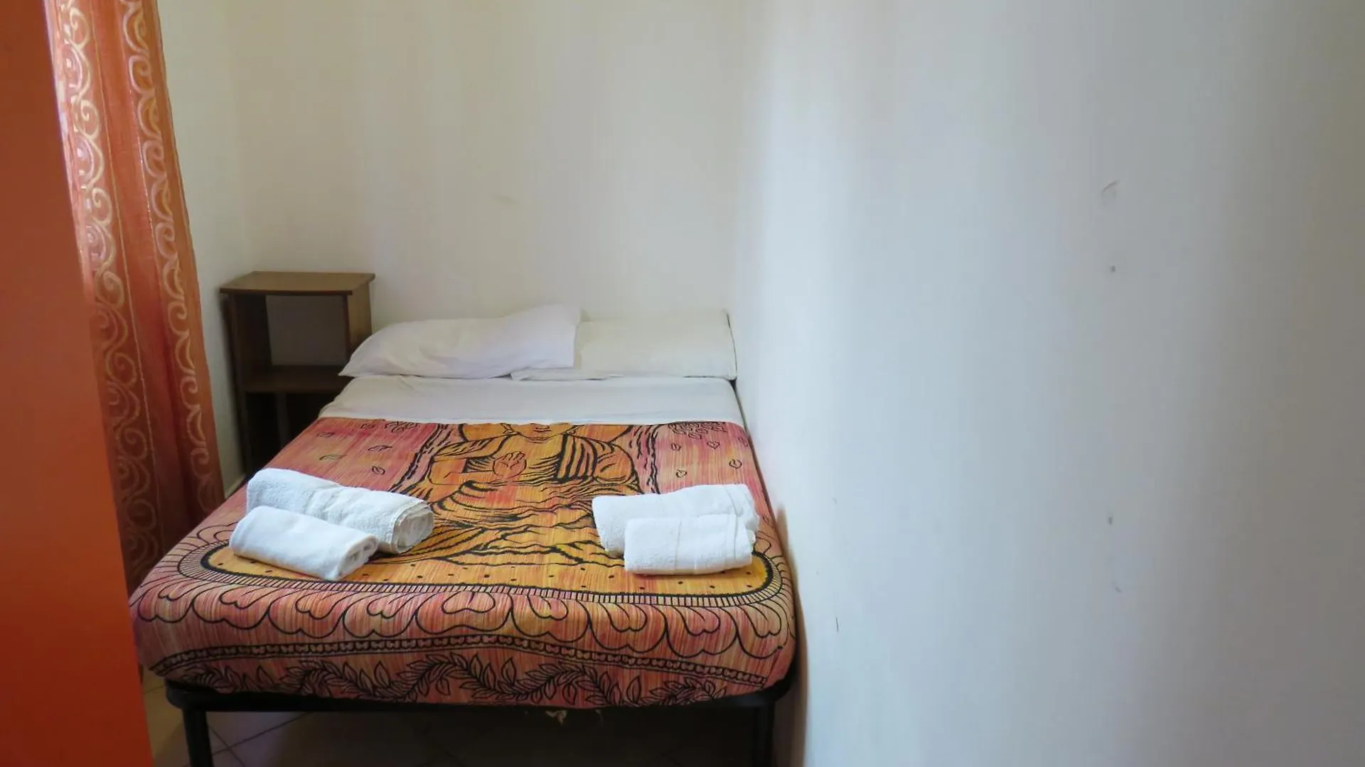 Awesome Terrace And Apartment In The City Centre Palermo Italy