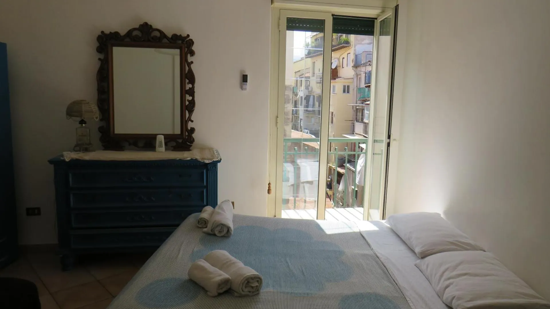 Awesome Terrace And Apartment In The City Centre Palermo